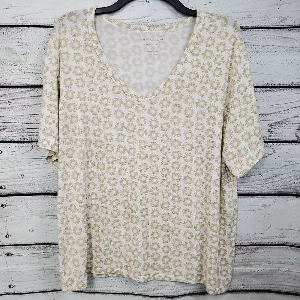 American Eagle Soft Sexy Floral Tee L